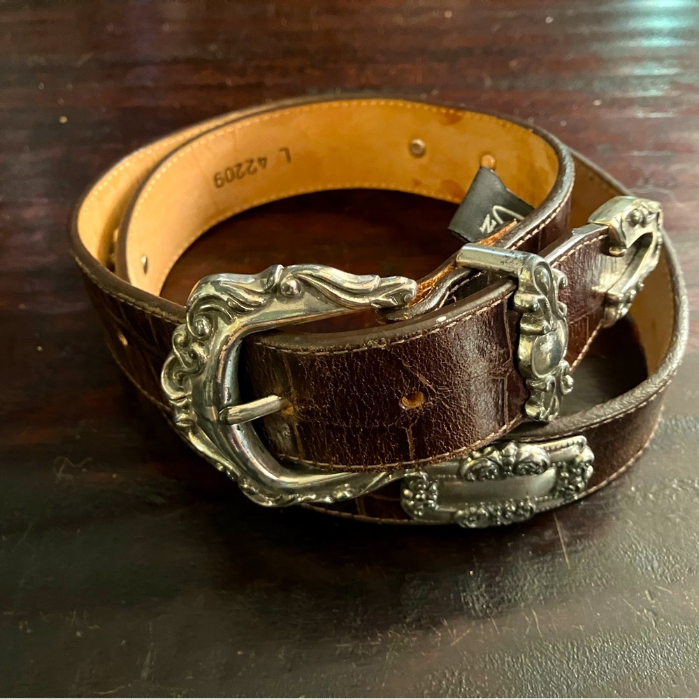Vintage 1993 Brown Croc-embossed Leather Brighton Belt with Silver Metal Details